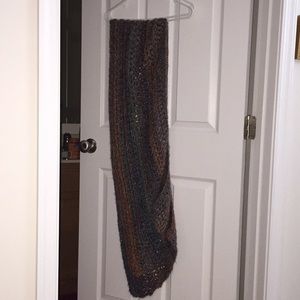 Knitted scarf wrap